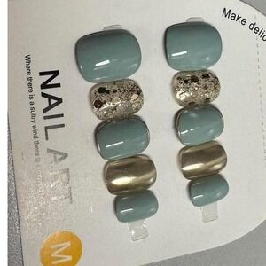 Speckle & Shine Nail Set – Blue, Gold &‎ Glitter Mix (Medium)